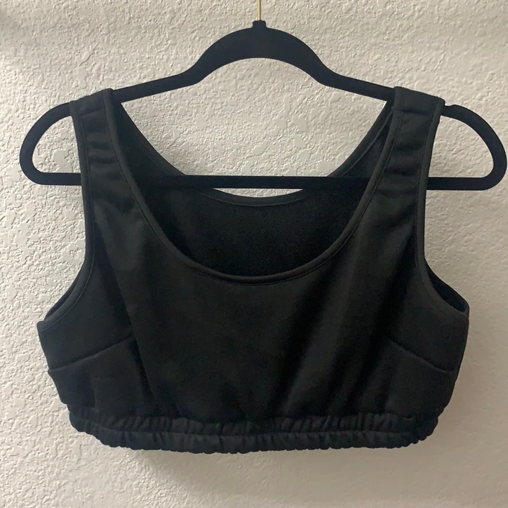 NWOT Black Cropped Lounge Tank